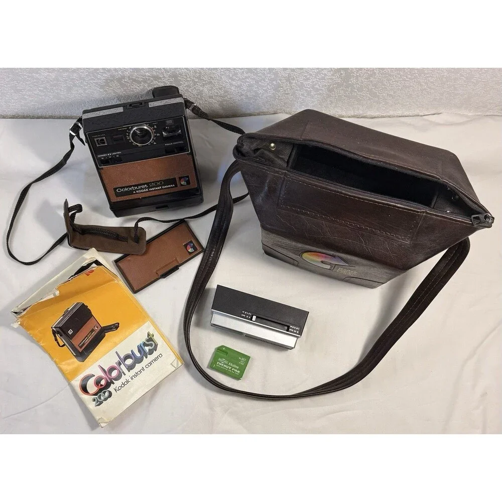 Kodak Colorburst 200 Instant Camera ITT Magicflash Caddy Case Manual Vintage